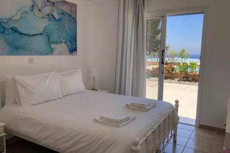 Kings Palace - Superb 2 Bed Ground Floor Apartment Paphos Eksteriør bilde